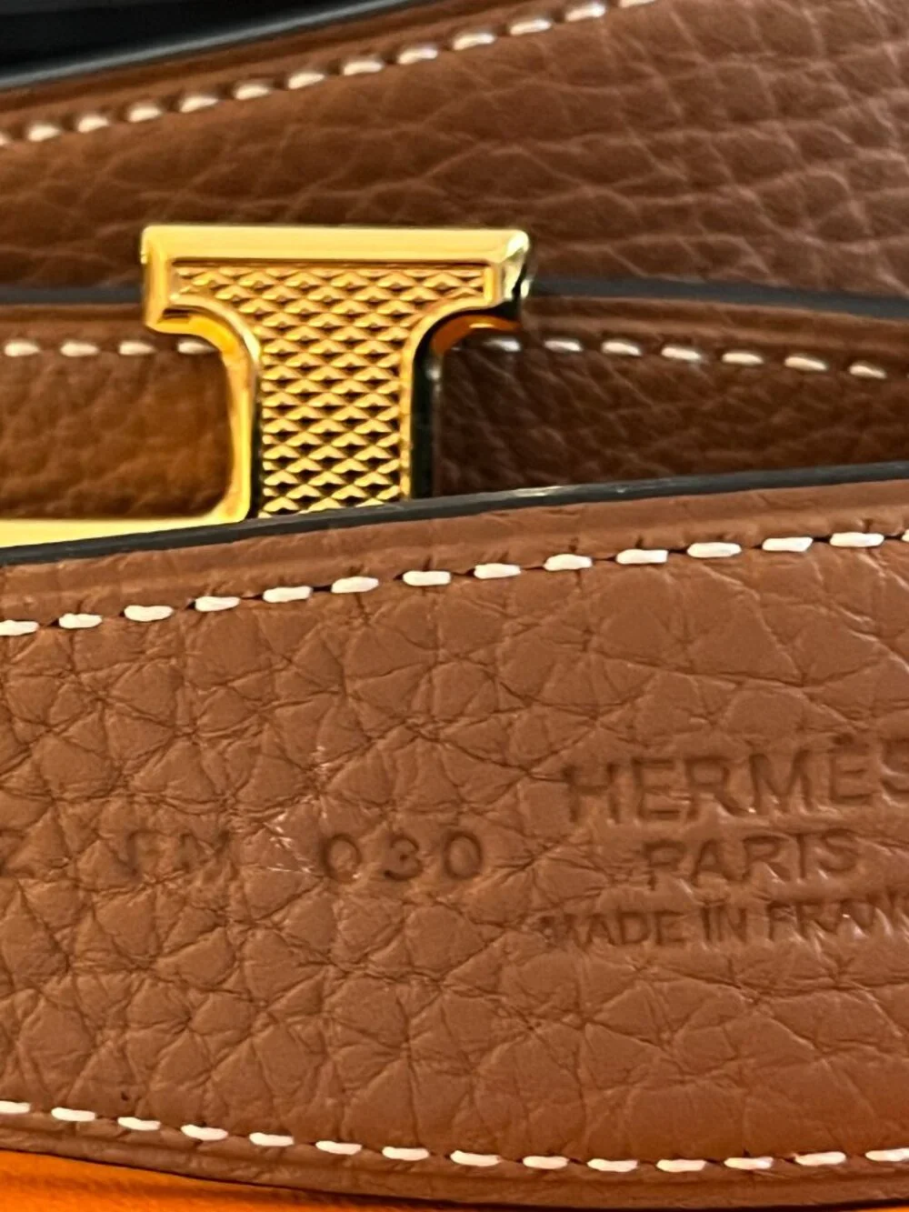 Authentic Hermès H au Carré reversible leather belt